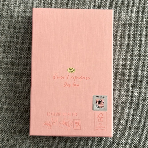 House of Harlow 1960 16” Sea Shell Necklace🐚 - Picture 9 of 9